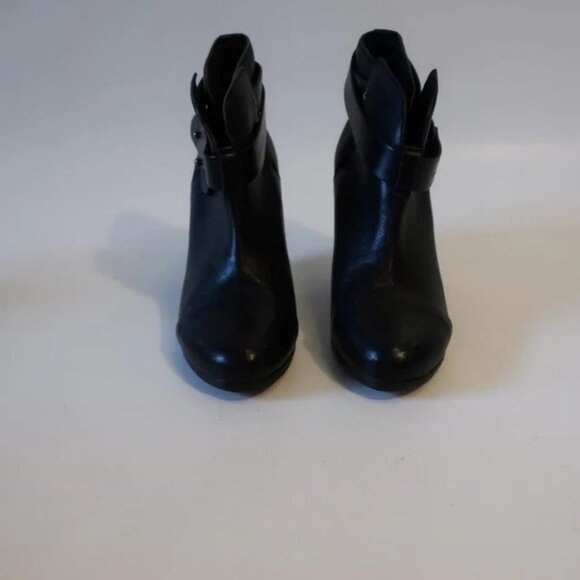 Womens Rag & Bone Harrow Black Leather Cuban Heel Pull-On Ankle Bootie 37 US/7 * - Picture 2 of 12